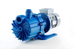 Self priming centrifugal pump