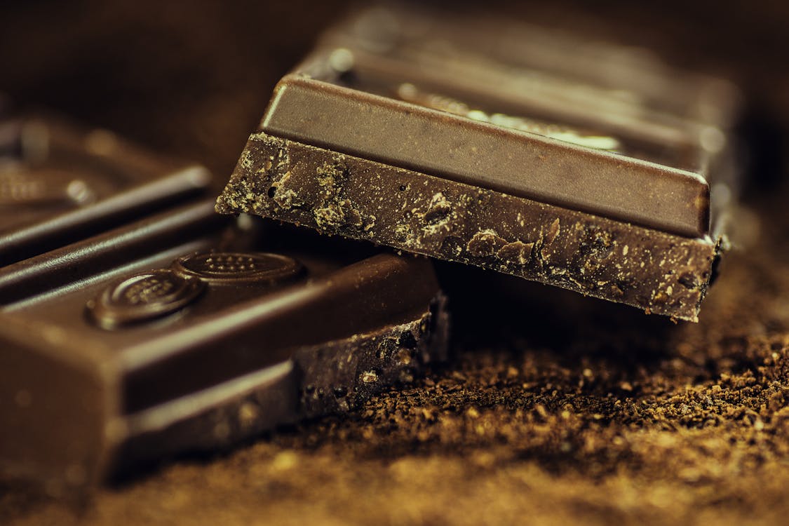Pumps for chocolate